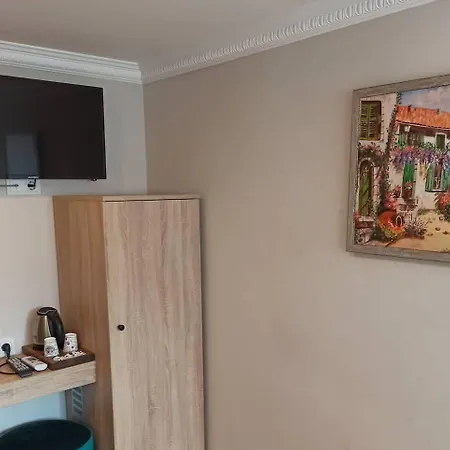 Hotel Cadde Bakirkoey 3*