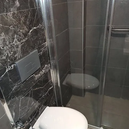 Cadde Bakirkoey Hotell