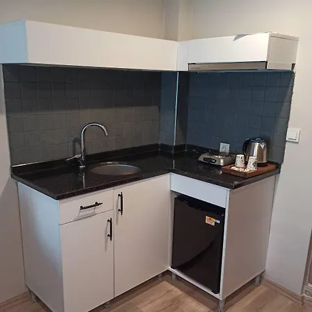 Cadde Bakirkoey 3*