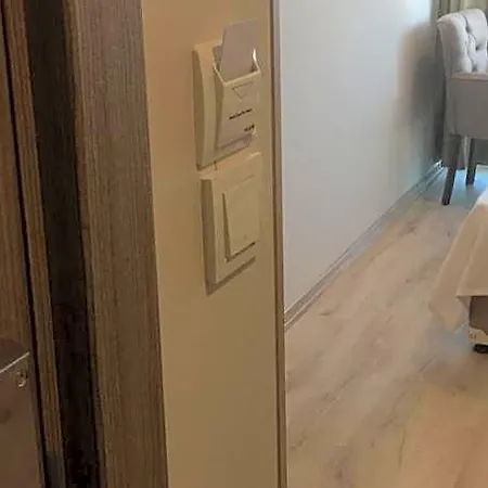 Cadde Bakirkoey Hotel 3*