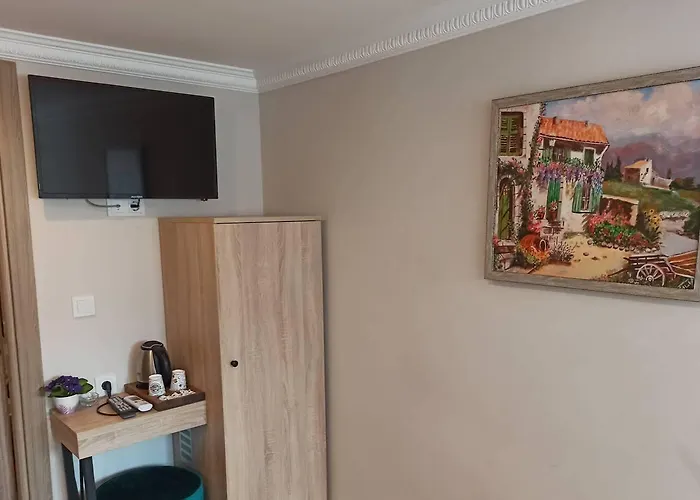 Hotel Cadde Bakirkoey 3*