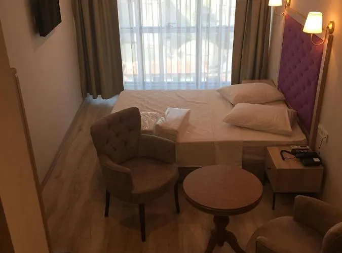 Cadde Bakirkoey Hotel 3*